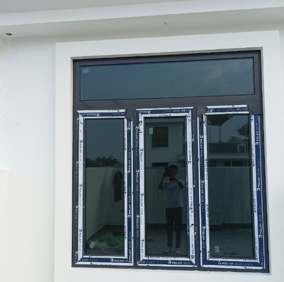 CỬA SỔ 3 CÁNH NHÔM ROLAN HỆ R60